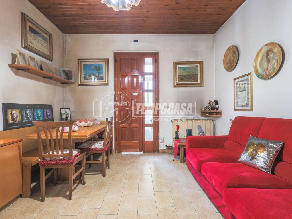 casa indipendente in vendita a San Clemente in zona Fornace