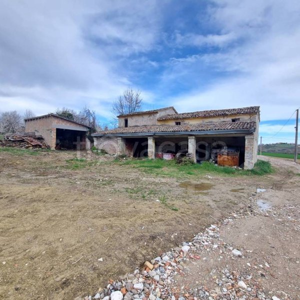 casa indipendente in vendita a San Clemente in zona Agello