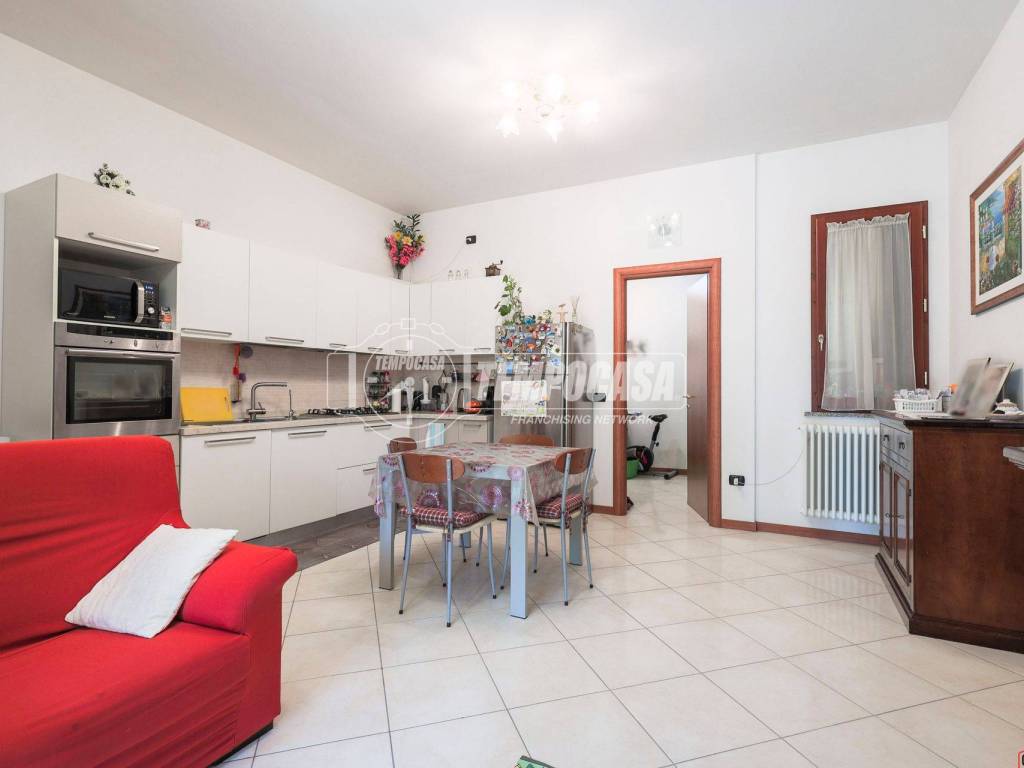 appartamento in vendita a San Clemente in zona Fornace