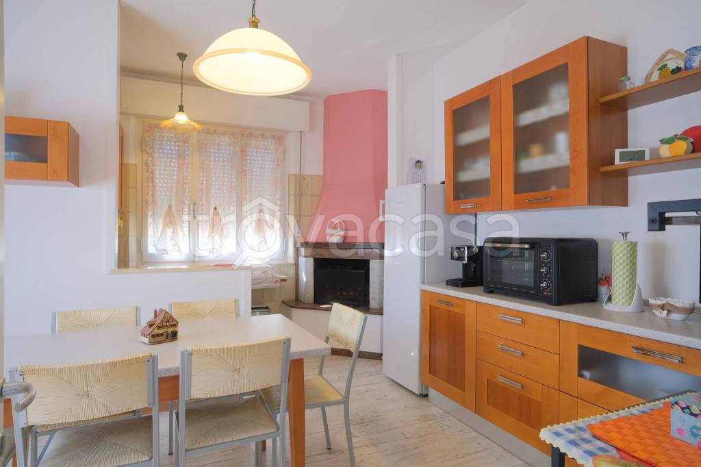 appartamento in vendita a San Clemente in zona Casarola