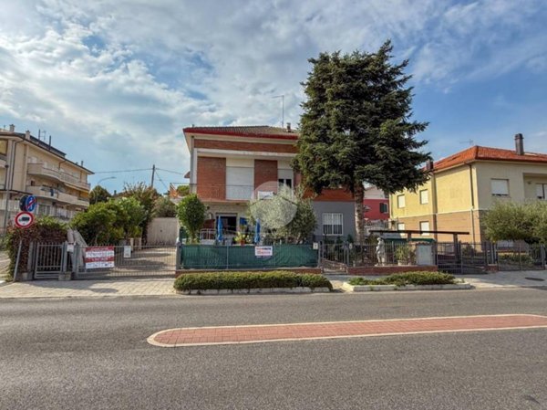 appartamento in vendita a San Clemente in zona Sant'andrea in Casale