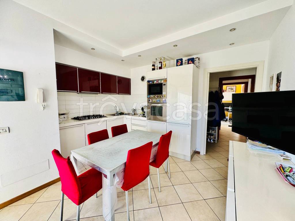 appartamento in vendita a San Clemente in zona Sant'andrea in Casale