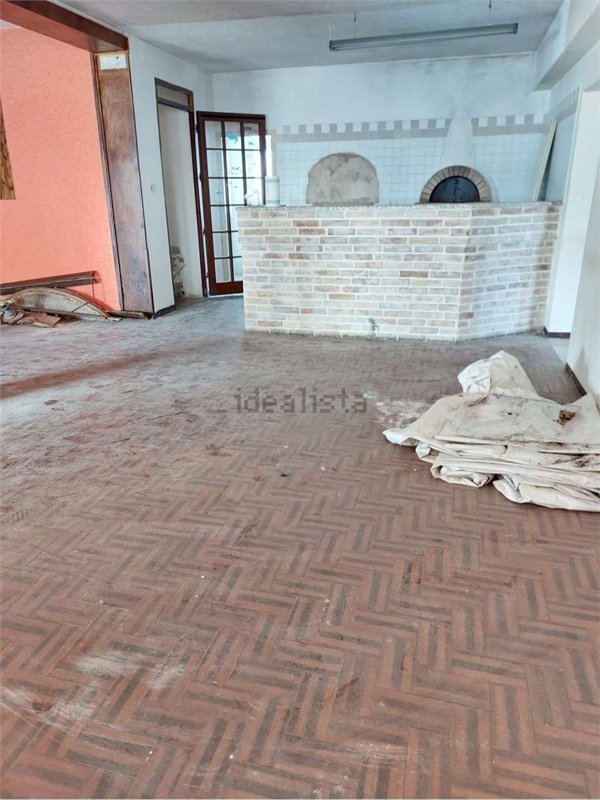 casa indipendente in vendita a San Clemente