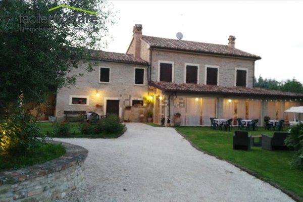 casa indipendente in vendita a San Clemente