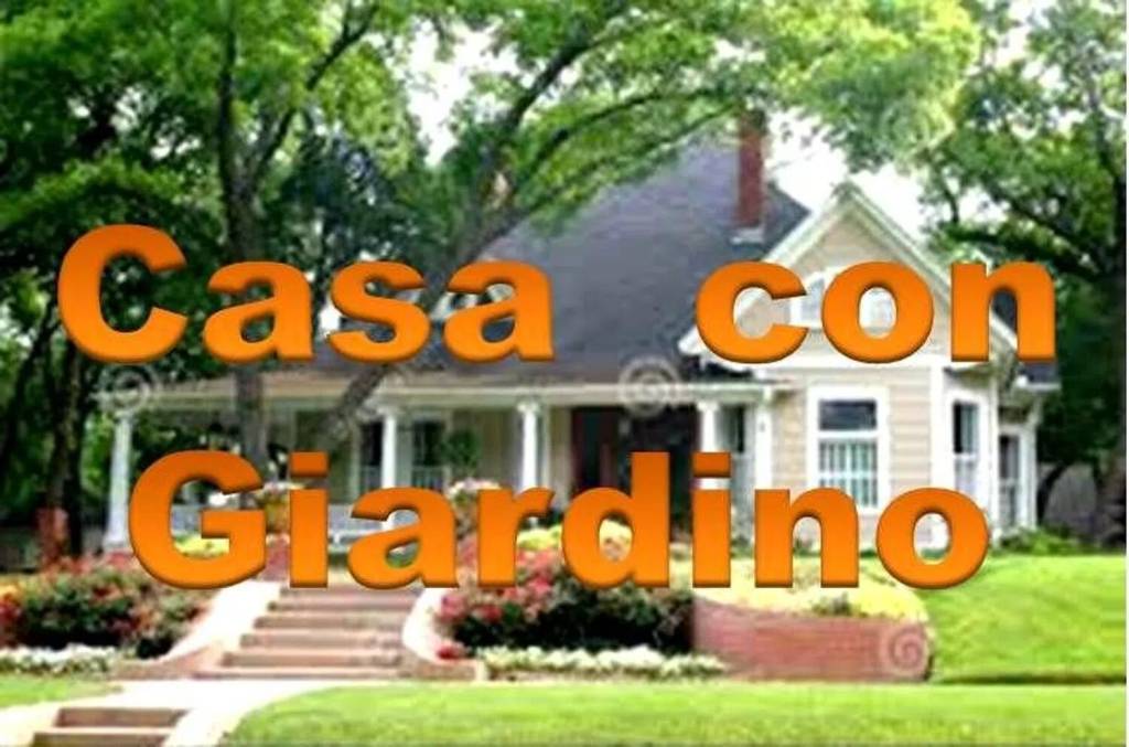 casa indipendente in vendita a San Clemente in zona Sant'andrea in Casale