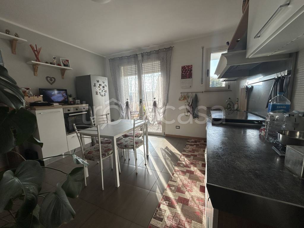 appartamento in vendita a San Clemente in zona Sant'andrea in Casale