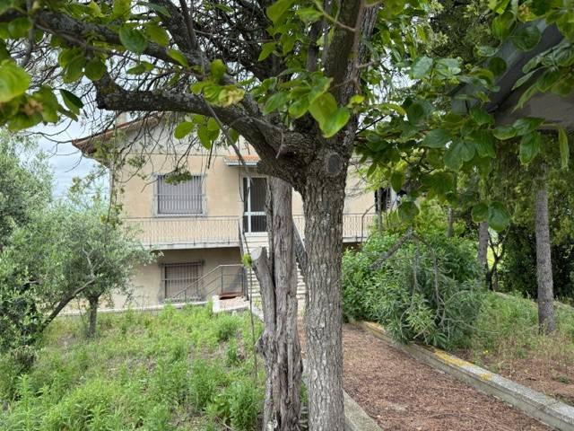 casa indipendente in vendita a San Clemente