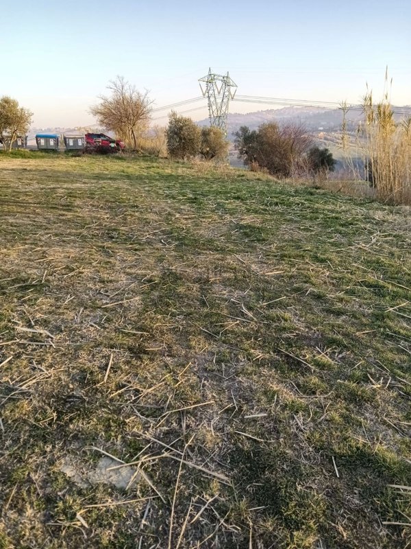 terreno edificabile in vendita a San Clemente in zona Casarola