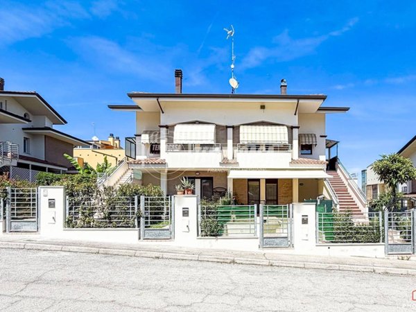 appartamento in vendita a San Clemente in zona Sant'andrea in Casale