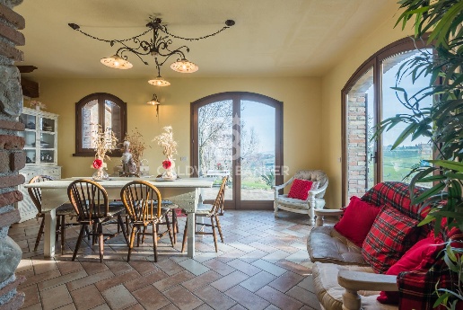 casa indipendente in vendita a San Clemente