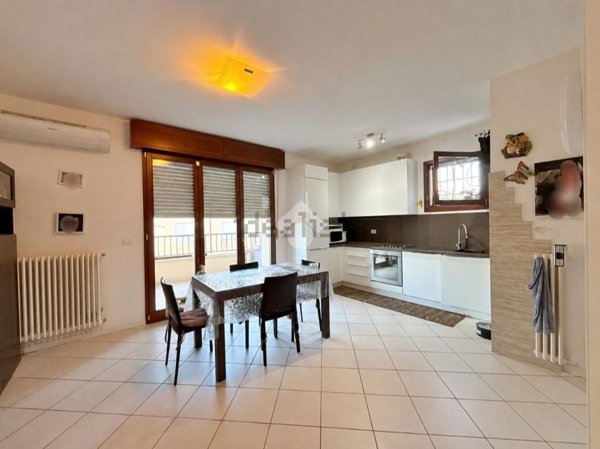 appartamento in vendita a San Clemente in zona Sant'andrea in Casale