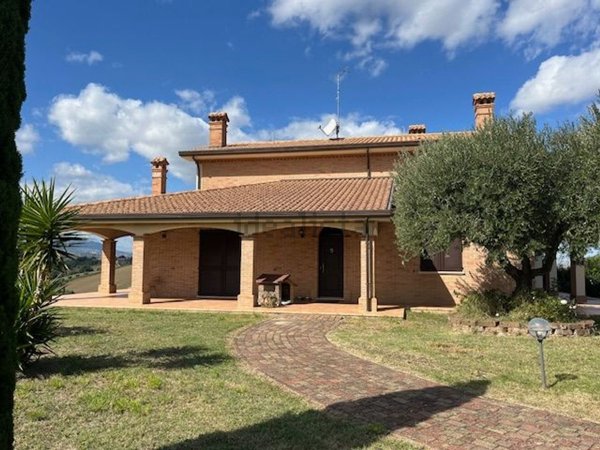 casa indipendente in vendita a San Clemente in zona Agello