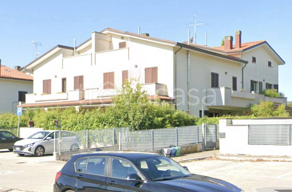 appartamento in vendita a San Clemente in zona Fornace