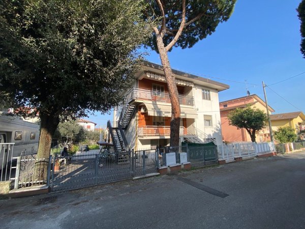 appartamento in vendita a San Clemente in zona Sant'andrea in Casale