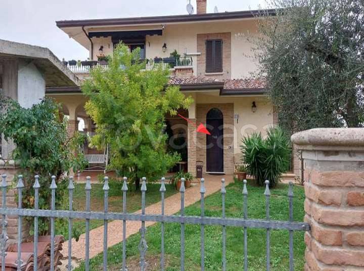 casa indipendente in vendita a San Clemente