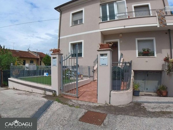 appartamento in vendita a San Giovanni in Marignano in zona Montalbano