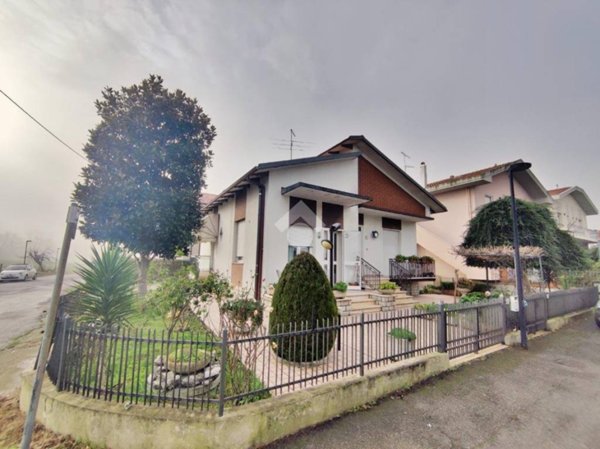 casa indipendente in vendita a San Giovanni in Marignano