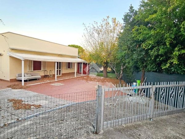 casa indipendente in vendita a San Giovanni in Marignano