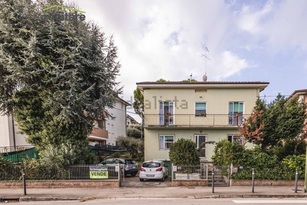 casa indipendente in vendita a San Giovanni in Marignano