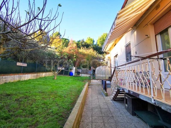 casa indipendente in vendita a San Giovanni in Marignano