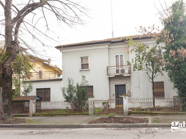 casa indipendente in vendita a San Giovanni in Marignano