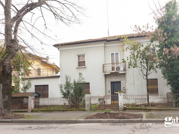 casa indipendente in vendita a San Giovanni in Marignano