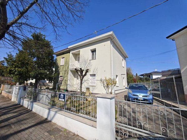 casa indipendente in vendita a San Giovanni in Marignano