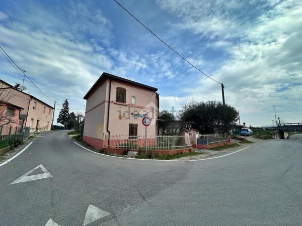 casa indipendente in vendita a San Giovanni in Marignano