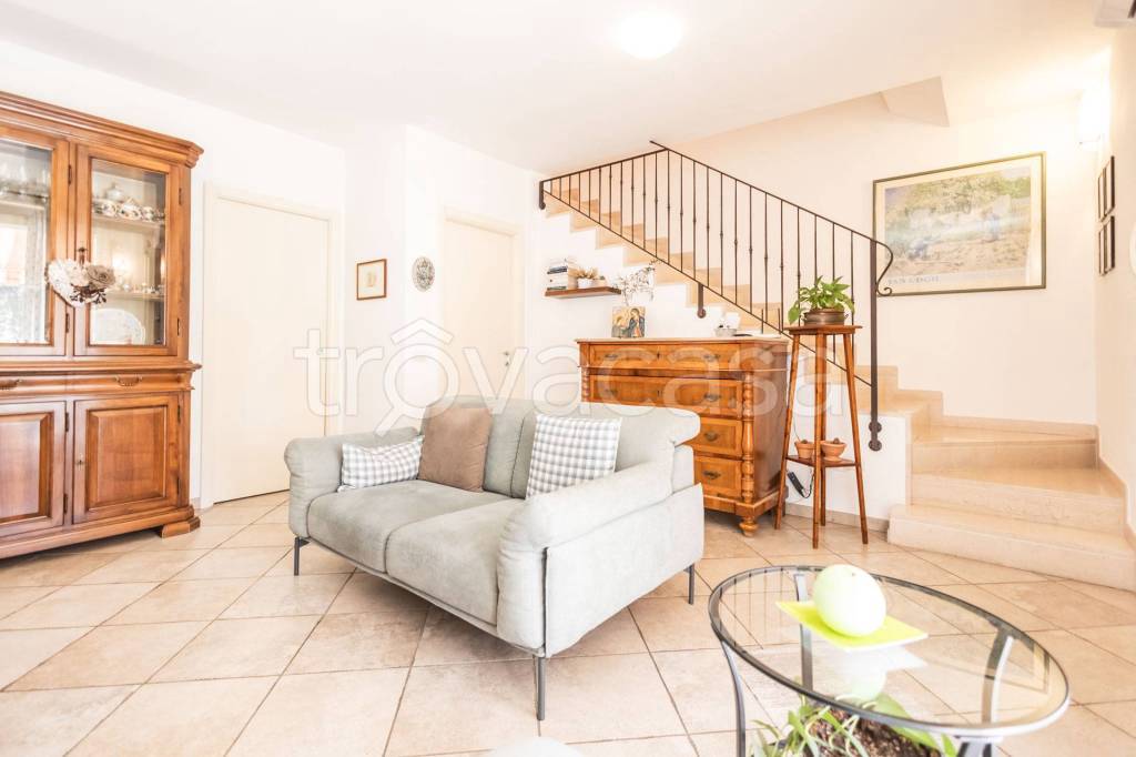 casa indipendente in vendita a San Giovanni in Marignano