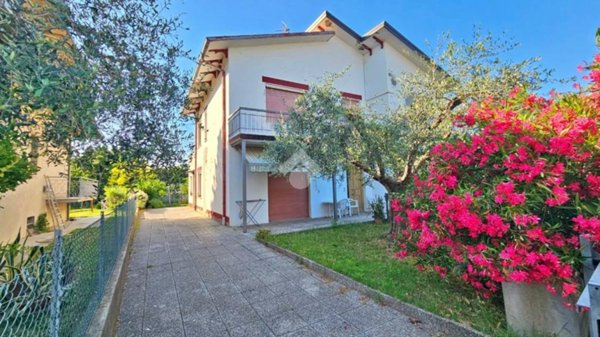 casa indipendente in vendita a San Giovanni in Marignano