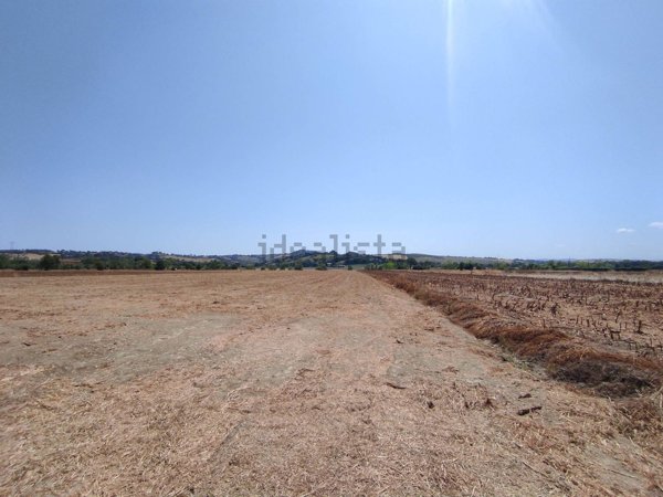 terreno a San Giovanni in Marignano in zona Santa Maria in Pietrafitta