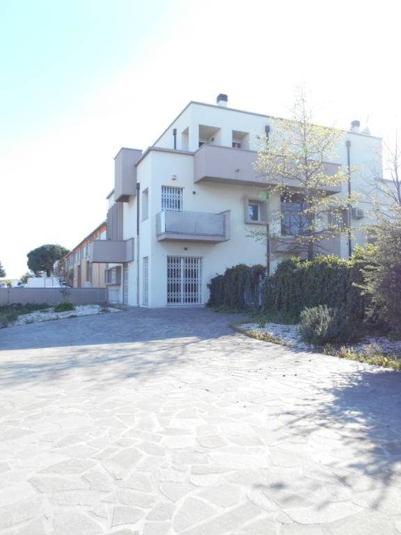 ufficio in vendita a Santarcangelo di Romagna