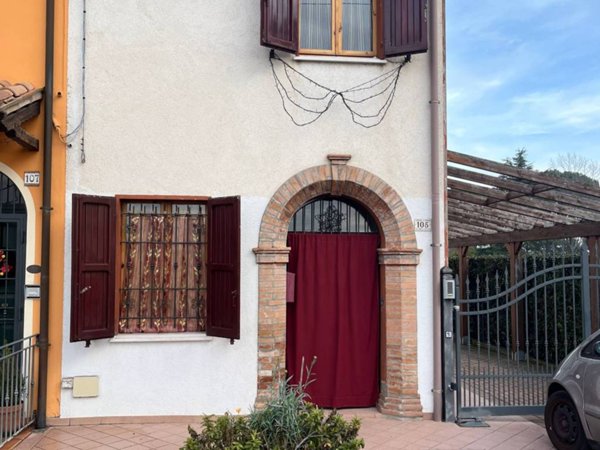casa indipendente in vendita a Santarcangelo di Romagna in zona San Vito