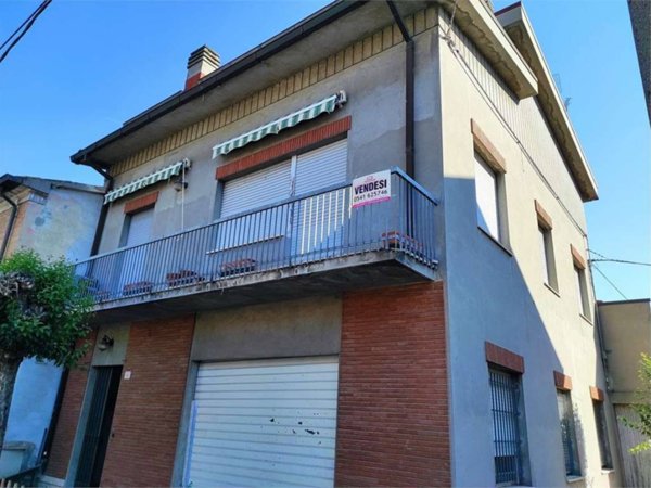 casa indipendente in vendita a Santarcangelo di Romagna in zona San Vito