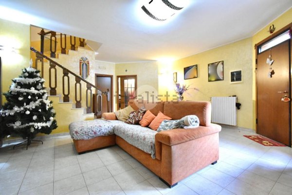 casa indipendente in vendita a Santarcangelo di Romagna
