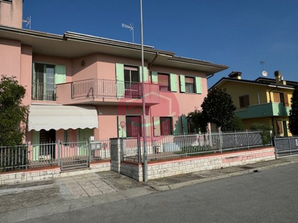 casa indipendente in vendita a Santarcangelo di Romagna in zona Sant'Ermete