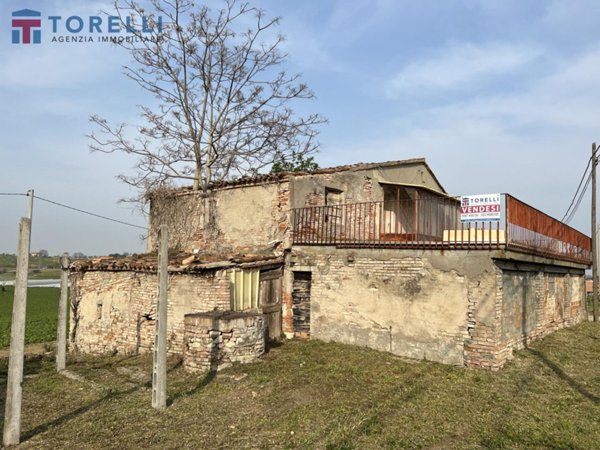 casale in vendita a Santarcangelo di Romagna in zona Canonica
