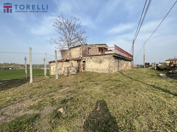 casale in vendita a Santarcangelo di Romagna in zona Canonica