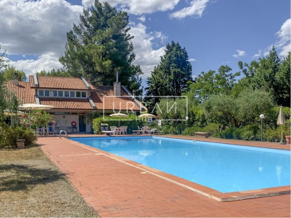 casa indipendente in vendita a Santarcangelo di Romagna