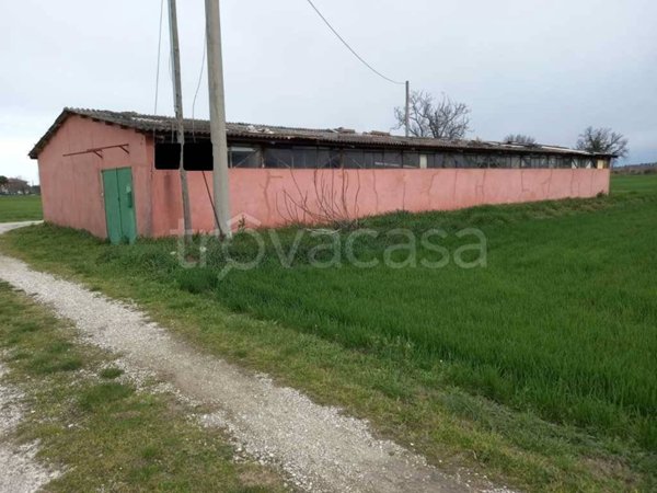 locale commerciale in vendita a Santarcangelo di Romagna