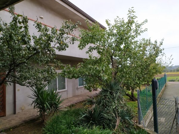 casa indipendente in vendita a Santarcangelo di Romagna in zona Sant'Ermete