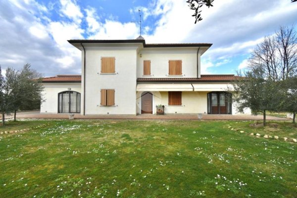 casa indipendente in vendita a Santarcangelo di Romagna