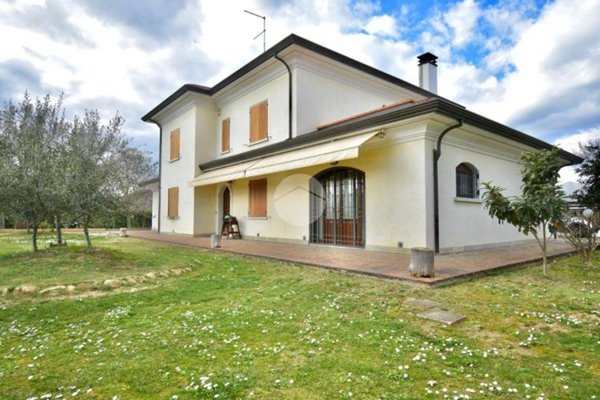casa indipendente in vendita a Santarcangelo di Romagna