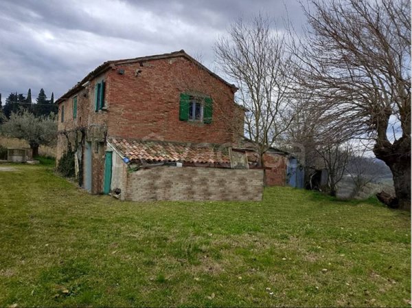casa indipendente in vendita a Santarcangelo di Romagna
