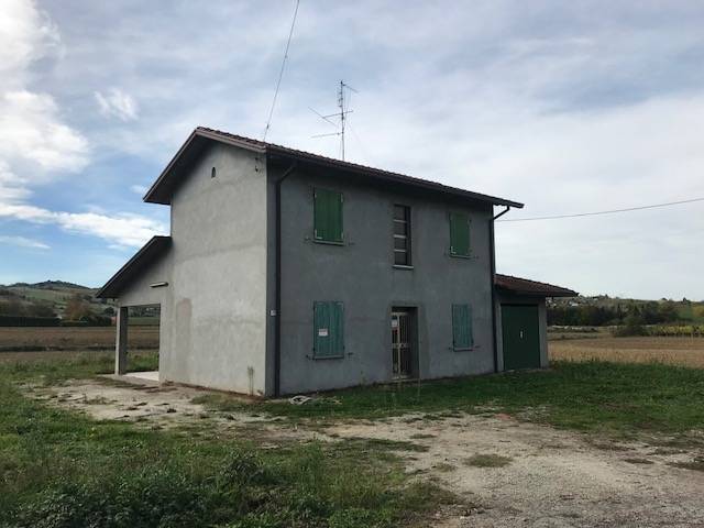 casa indipendente in vendita a Santarcangelo di Romagna