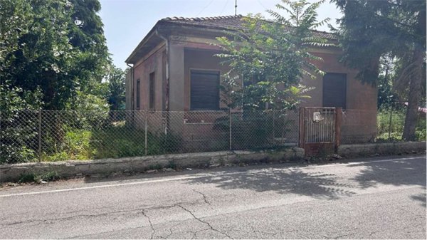casa indipendente in vendita a Santarcangelo di Romagna