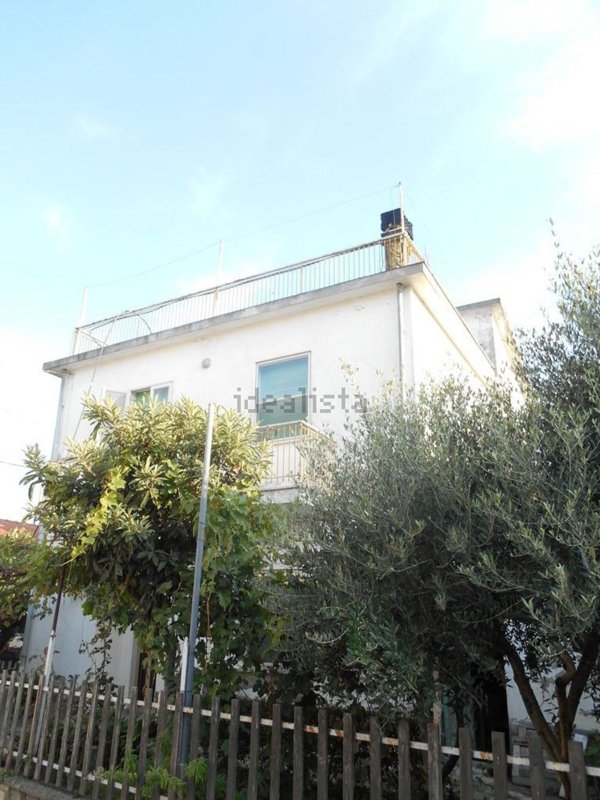 casa indipendente in vendita a Santarcangelo di Romagna