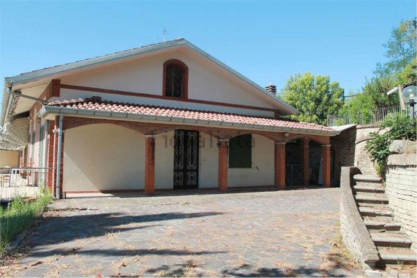casa semindipendente in vendita a Santarcangelo di Romagna
