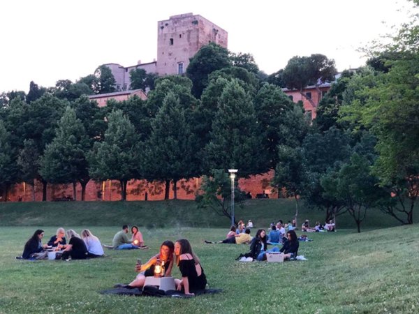negozio in vendita a Santarcangelo di Romagna