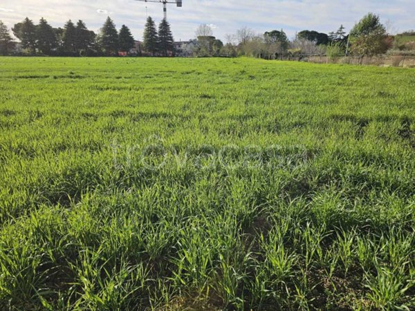 terreno edificabile in vendita a Santarcangelo di Romagna